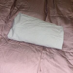 Pottery Barn Kids~ Gray Gingham Fabric ~ Crib Sheet ~ fitted crib sheet